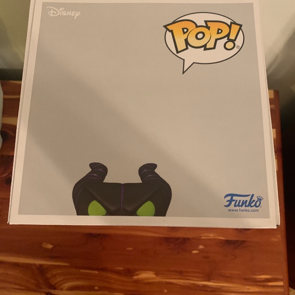 Funko Maleficent as Dragon (Jumbo) - Picture 5 of 6